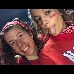 Meet your Posher, Maya